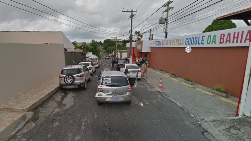 Mulher é sequestrada em estacionamento de colégio em Vilas do Atlântico